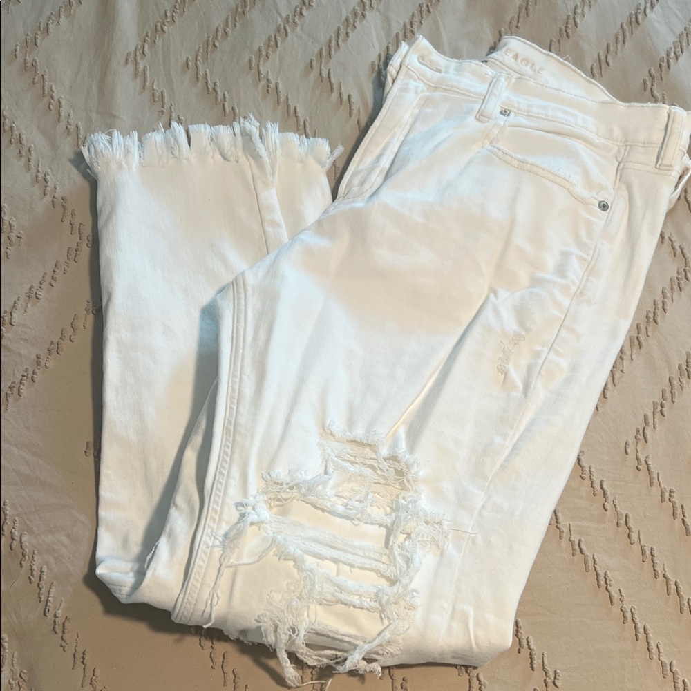 American Eagle Outfitters White Distressed Ankle Jeans